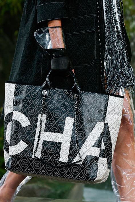 chanel 2018 bags|chanel season bag 2018.